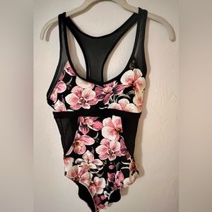 NWT * One Piece * Mesh Sporty Bathing Suit